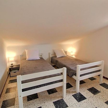 סן סיפריאן Meuble Trois Etoiles Au Premier Etage D'Une Maison Typique מראה חיצוני תמונה